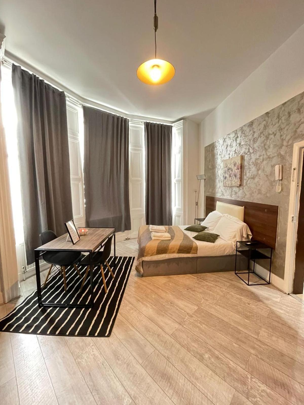 Cromwell Apartments London Bagian luar foto
