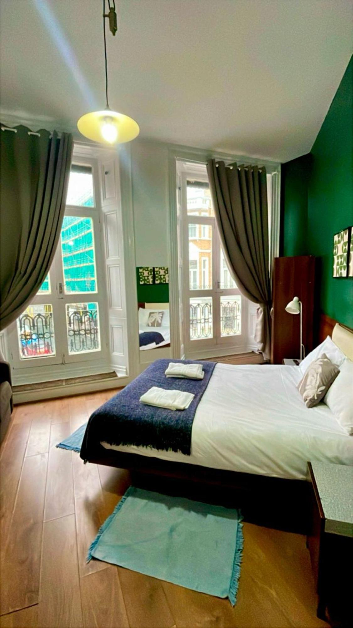 Cromwell Apartments London Bagian luar foto